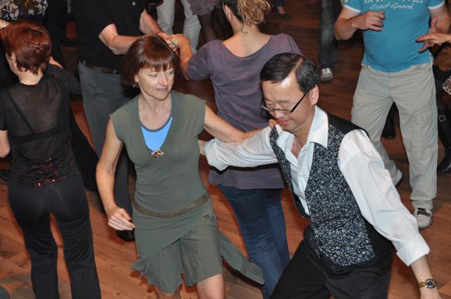 min 2012 11 11 station danse 084